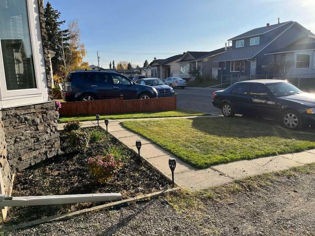 75 Martindale Crescent Ne, House detached with 5 bedrooms, 2 bathrooms and 4 parking in Calgary AB | Image 4
