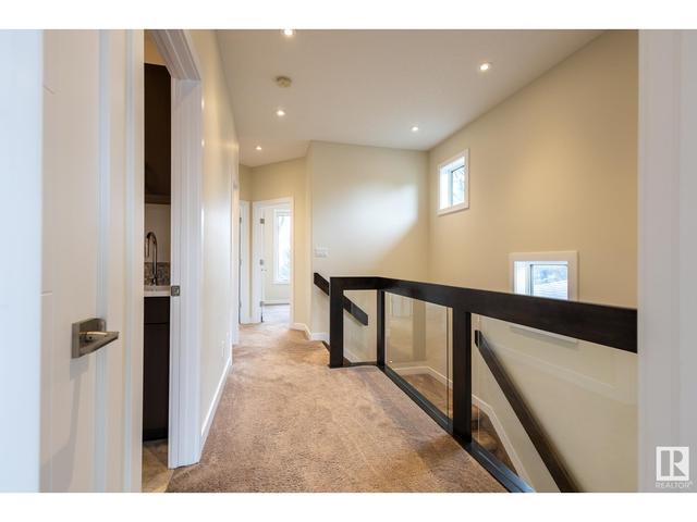 7551 80 Av Nw, House semidetached with 4 bedrooms, 4 bathrooms and null parking in Edmonton AB | Image 28