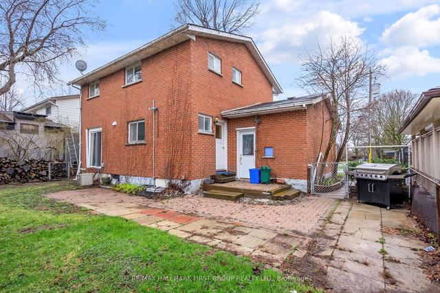 1131 Northridge St, House detached with 3 bedrooms, 3 bathrooms and 5 parking in Oshawa ON | Image 29