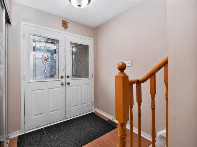 104 Richwood Cres, House attached with 3 bedrooms, 3 bathrooms and 3 parking in Brampton ON | Image 23
