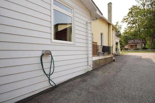 8 Albert St S, House detached with 3 bedrooms, 2 bathrooms and 4 parking in Kawartha Lakes ON | Image 26