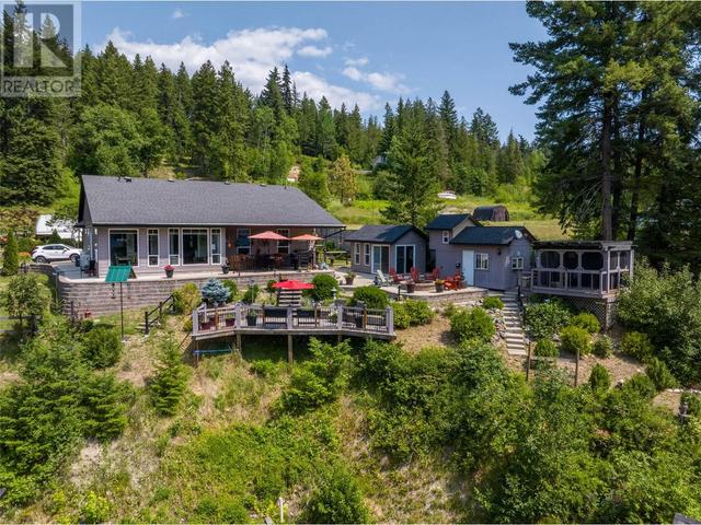 15 - 2481 Squilax Anglemont Road, House detached with 3 bedrooms, 2 bathrooms and 2 parking in Columbia Shuswap F BC | Image 2