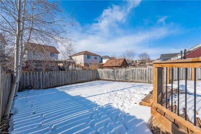 84 Southcreek Trail, House detached with 5 bedrooms, 1 bathrooms and 4 parking in Guelph ON | Image 37