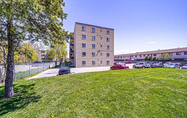 101 - 936 Glen St, Condo with 3 bedrooms, 1 bathrooms and 1 parking in Oshawa ON | Image 11