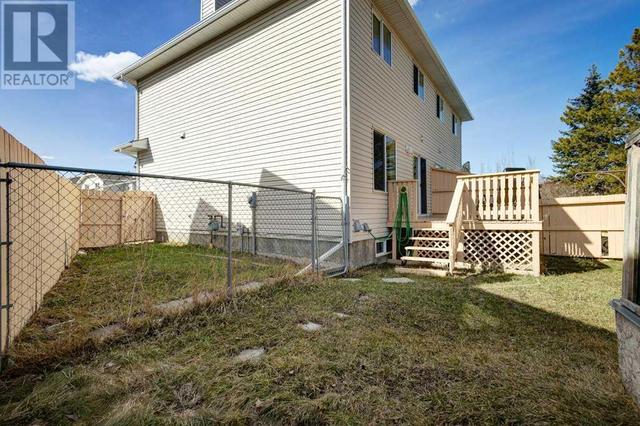 11, - 309 3 Avenue, House semidetached with 3 bedrooms, 2 bathrooms and 2 parking in Irricana AB | Image 29