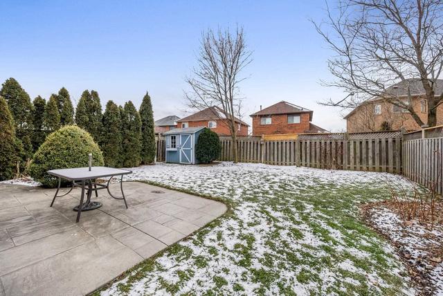66 Killaloe Cres, House detached with 3 bedrooms, 3 bathrooms and 6 parking in Halton Hills ON | Image 29