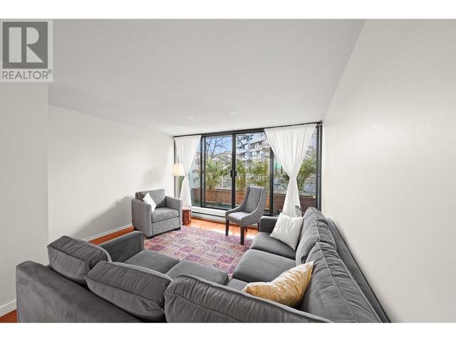 305 - 673 Market Hill, House attached with 2 bedrooms, 2 bathrooms and 1 parking in Vancouver BC | Image 28