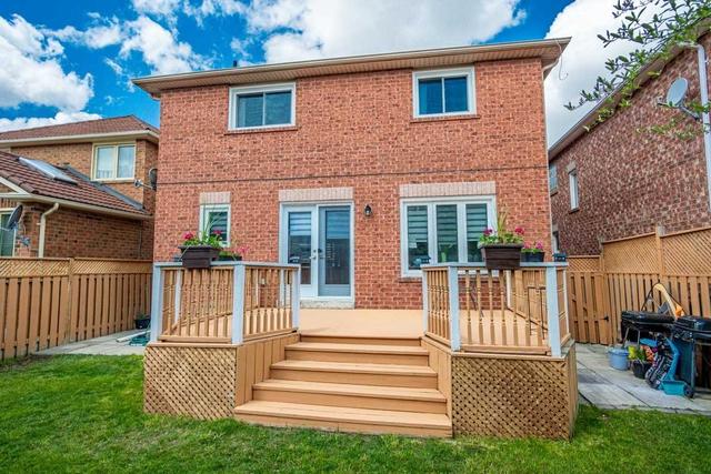 3808 Periwinkle Cres, House detached with 4 bedrooms, 4 bathrooms and 4 parking in Mississauga ON | Image 28