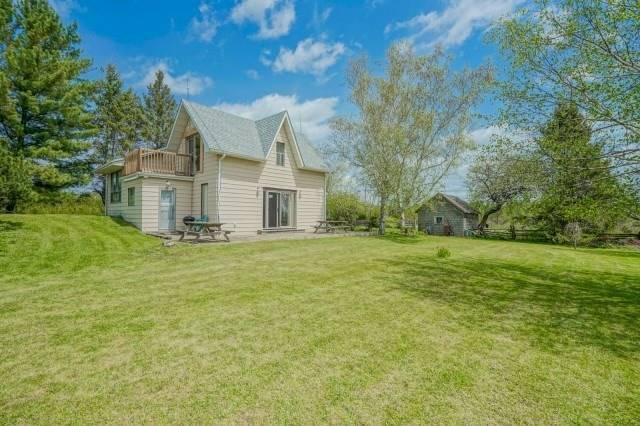 1253 Centennial Park Rd, House other with 3 bedrooms, 1 bathrooms and 5 parking in Kawartha Lakes ON | Image 4