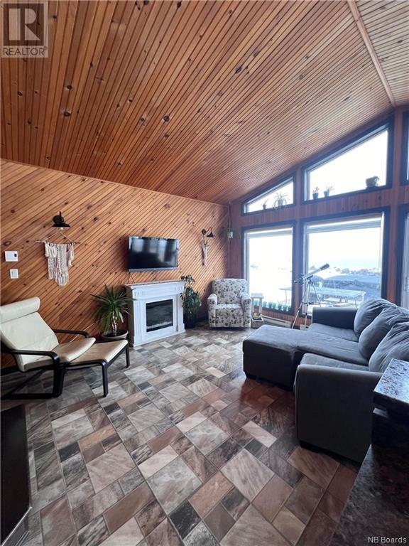 64 Allee 89, House detached with 3 bedrooms, 1 bathrooms and null parking in Charlo NB | Image 11