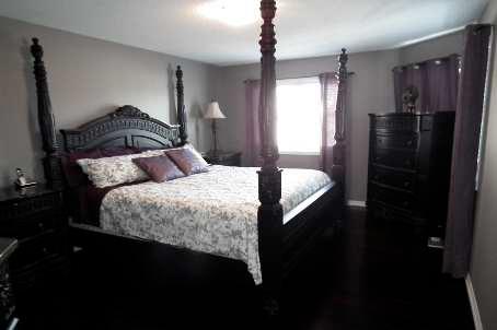 856 Bessy Tr, House detached with 3 bedrooms, 3 bathrooms and 3 parking in Milton ON | Image 5