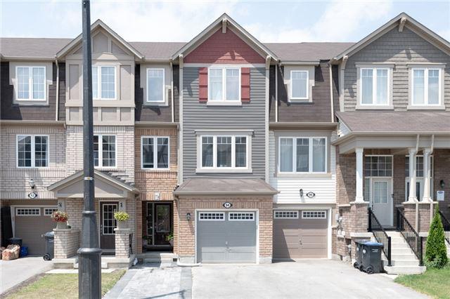 94 Vanhorne Clse, House attached with 3 bedrooms, 3 bathrooms and 3 parking in Brampton ON | Image 1