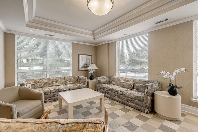 glb1 - 50 Old Mill Rd, Condo with 2 bedrooms, 2 bathrooms and 1 parking in Oakville ON | Image 11