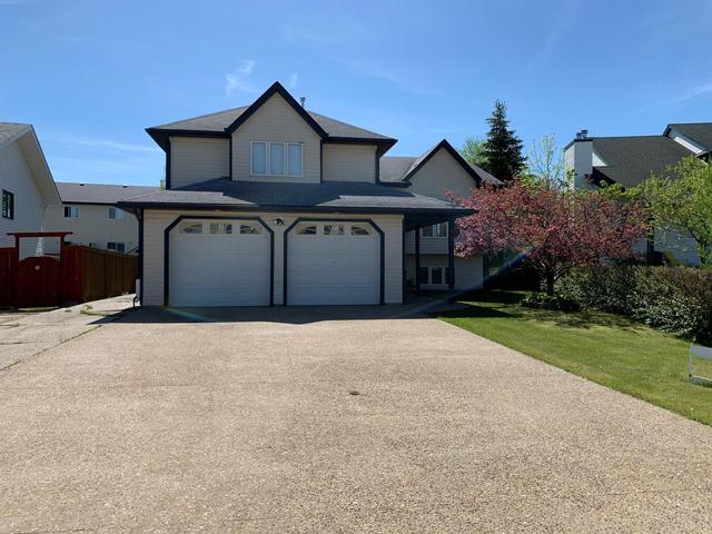 737 9 Street Sw, House detached with 5 bedrooms, 3 bathrooms and 6 parking in Slave Lake AB | Image 1