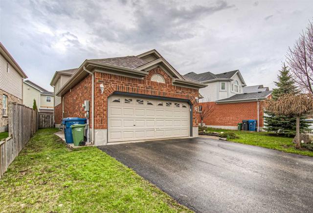 52 Frasson Dr, House detached with 2 bedrooms, 2 bathrooms and 4 parking in Guelph ON | Image 27