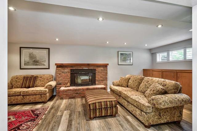 1262 Richards Cres, House detached with 3 bedrooms, 2 bathrooms and 4 parking in Oakville ON | Image 7