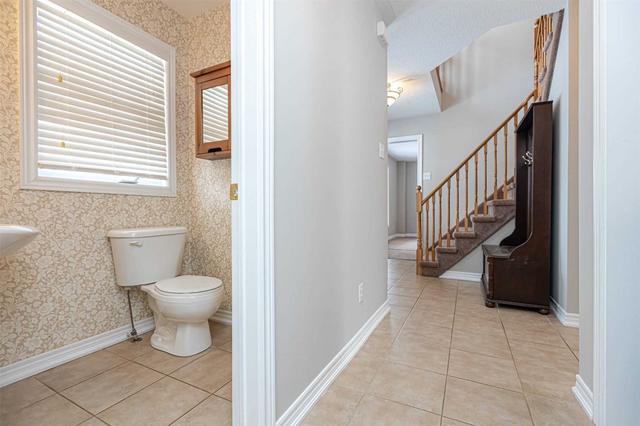 4 Brenchin Cres, House detached with 4 bedrooms, 3 bathrooms and 9 parking in Oro Medonte ON | Image 15