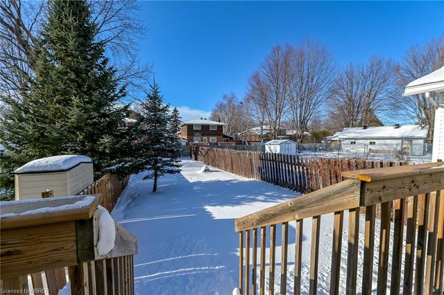 85 Marshall Park Drive, House semidetached with 3 bedrooms, 2 bathrooms and 2 parking in North Bay ON | Image 23