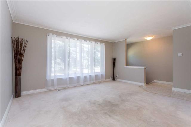 6 Willesden Rd, House semidetached with 2 bedrooms, 2 bathrooms and 3 parking in Toronto ON | Image 5
