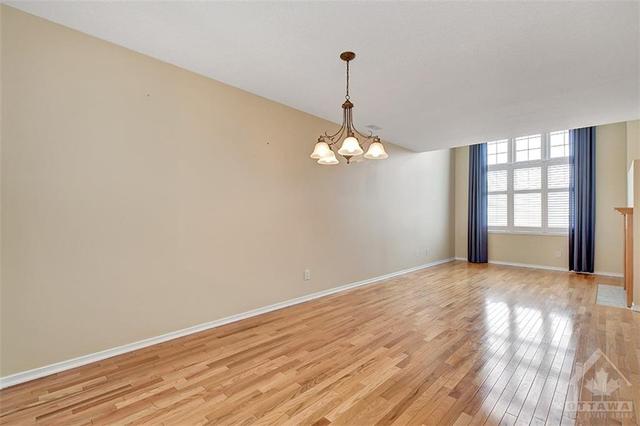 310 Wiffen Private, Townhouse with 2 bedrooms, 2 bathrooms and 1 parking in Ottawa ON | Image 11