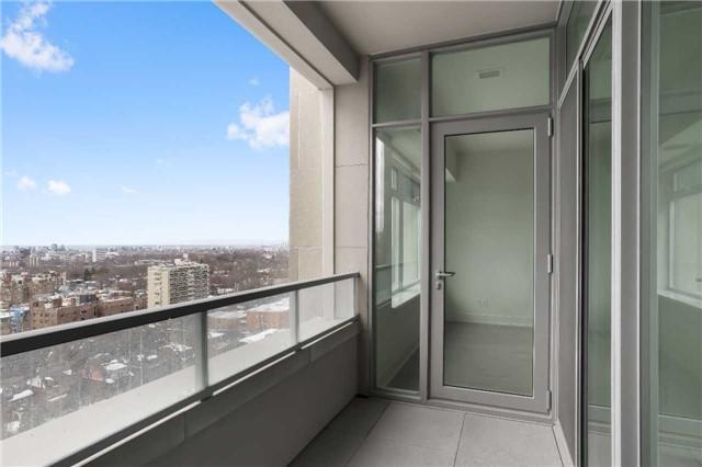 1415 - 111 St Clair Ave W, Condo with 2 bedrooms, 2 bathrooms and 1 parking in Toronto ON | Image 15