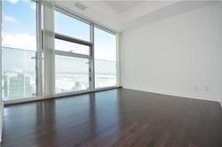 Sph5609 - 12 York St, Condo with 3 bedrooms, 3 bathrooms and 1 parking in Toronto ON | Image 9