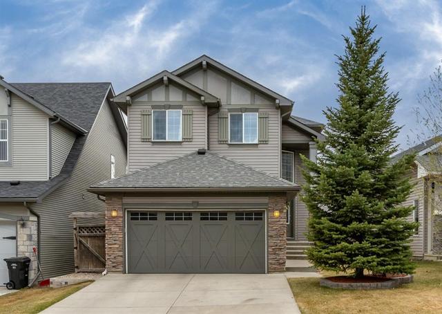122 New Brighton Close Se, House detached with 4 bedrooms, 2 bathrooms and 2 parking in Calgary AB | Card Image