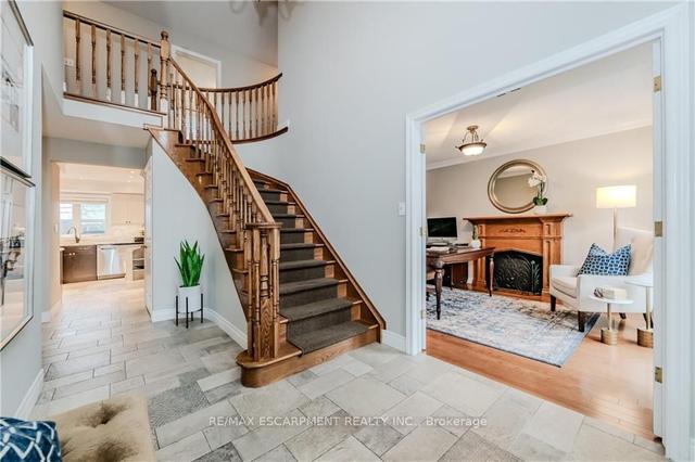 2119 Berryman Crt, House detached with 4 bedrooms, 3 bathrooms and 6 parking in Burlington ON | Image 34