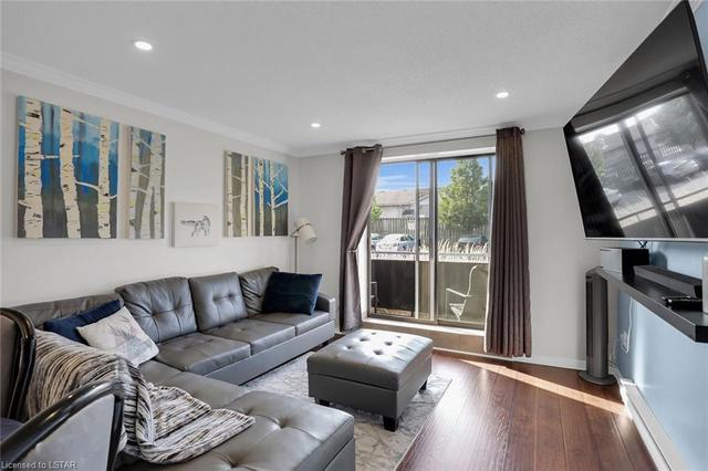 106 - 75 Huxley Street, House attached with 2 bedrooms, 2 bathrooms and 1 parking in London ON | Image 1