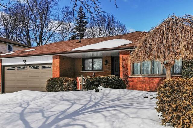 7 Misthollow Sq, House detached with 4 bedrooms, 2 bathrooms and 4 parking in Toronto ON | Image 12