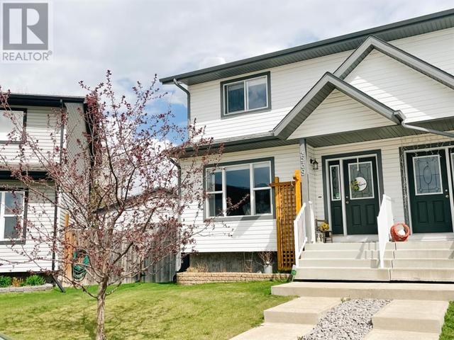 4539 - 44 Avenueclose, House semidetached with 3 bedrooms, 1 bathrooms and 4 parking in Rocky Mountain House AB | Card Image