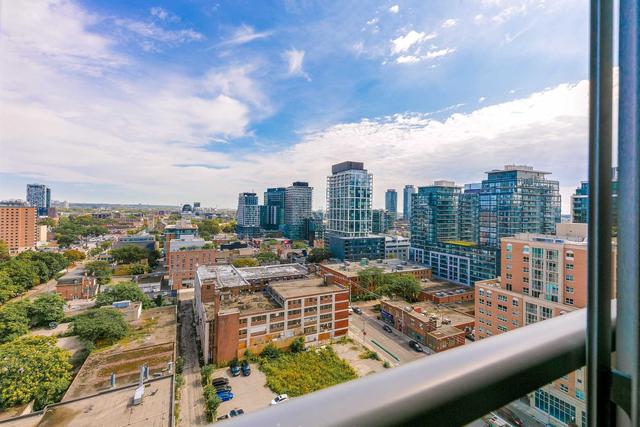 ph#16 - 320 Richmond St E, Condo with 1 bedrooms, 1 bathrooms and 1 parking in Toronto ON | Image 7
