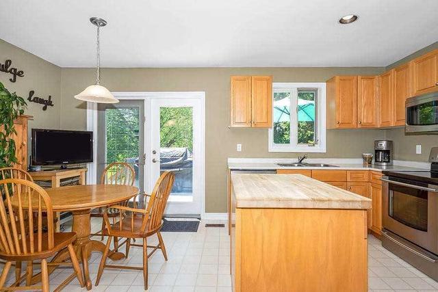 2243 Beech Grove Sdrd, House detached with 2 bedrooms, 3 bathrooms and 8 parking in Caledon ON | Image 7