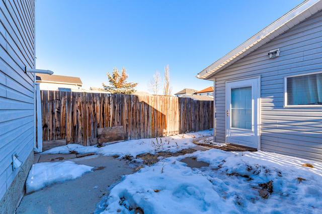 30 San Diego Manor Ne, House detached with 3 bedrooms, 1 bathrooms and 3 parking in Calgary AB | Image 35