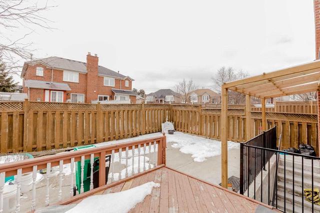 77 Peace Valley Cres, House detached with 3 bedrooms, 4 bathrooms and 6 parking in Brampton ON | Image 14