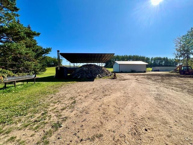 224057 Township Road 652, House detached with 4 bedrooms, 2 bathrooms and 10 parking in Athabasca County AB | Image 33