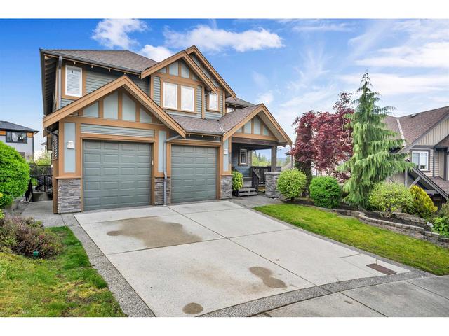 13681 228 Street, House detached with 4 bedrooms, 4 bathrooms and null parking in Maple Ridge BC | Card Image