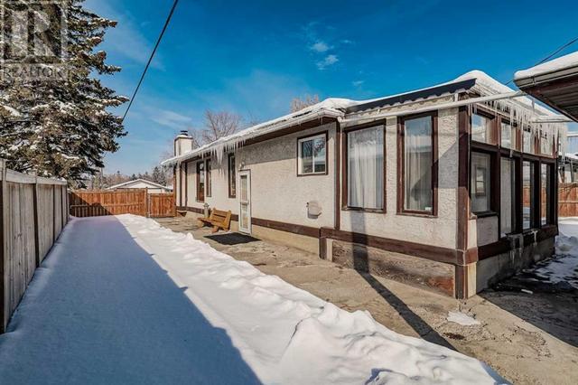 1968 Cottonwood Crescent Se, House detached with 4 bedrooms, 2 bathrooms and 4 parking in Calgary AB | Image 42