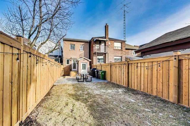 244 Robina Ave, House detached with 3 bedrooms, 3 bathrooms and 1 parking in Toronto ON | Image 29