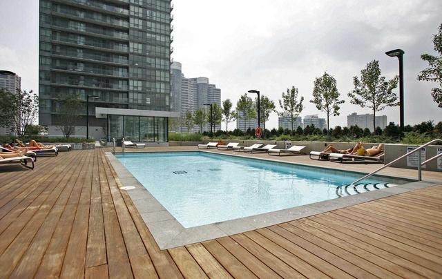 3510 - 55 Bremner Blvd, Condo with 2 bedrooms, 2 bathrooms and 1 parking in Toronto ON | Image 8