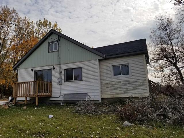 2019 Hamilton Rd, House detached with 2 bedrooms, 2 bathrooms and 4 parking in Quinte West ON | Image 9