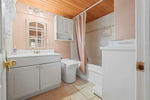 19 Gidley Tpke, House detached with 1 bedrooms, 1 bathrooms and 4 parking in Georgian Bay ON | Image 21