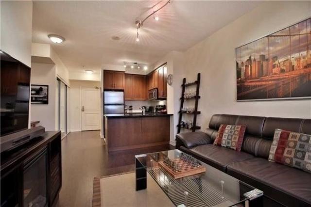 402 - 9245 Jane St, Condo with 1 bedrooms, 2 bathrooms and 1 parking in Vaughan ON | Image 5