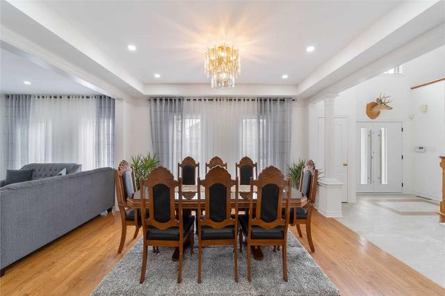1 Boticelli Way, House detached with 5 bedrooms, 6 bathrooms and 5 parking in Vaughan ON | Image 3