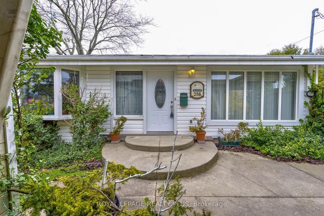 256 Cherryhill Rd, House detached with 3 bedrooms, 2 bathrooms and 4 parking in Oakville ON | Image 23