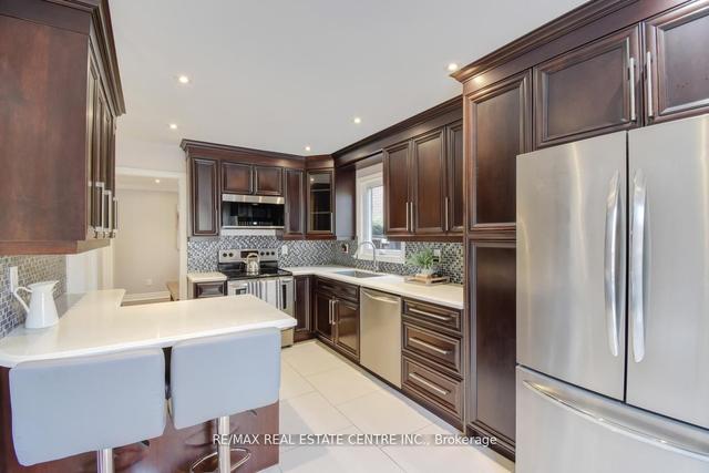1150 Ewing Cres N, House detached with 4 bedrooms, 4 bathrooms and 6 parking in Mississauga ON | Image 9