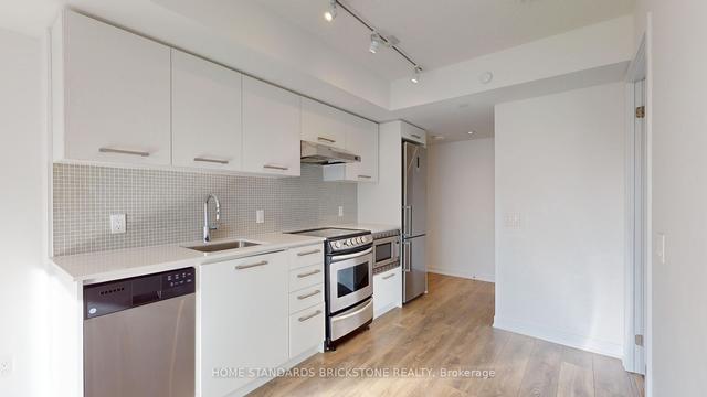 1103 - 87 Peter St, Condo with 2 bedrooms, 1 bathrooms and 0 parking in Toronto ON | Image 17