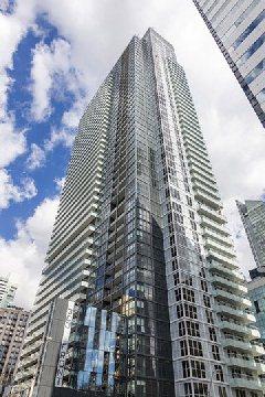 1603 - 300 Front St, Condo with 1 bedrooms, 1 bathrooms and null parking in Toronto ON | Image 1