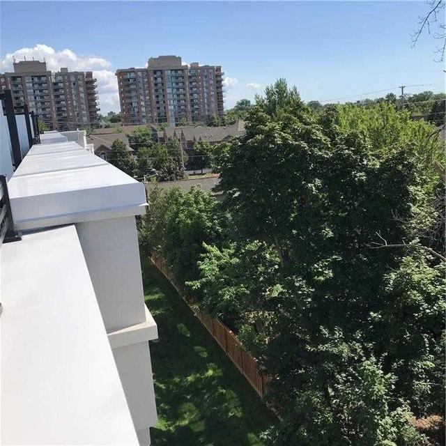 222 - 652 Cricklewood Dr, Townhouse with 2 bedrooms, 3 bathrooms and 1 parking in Mississauga ON | Image 26
