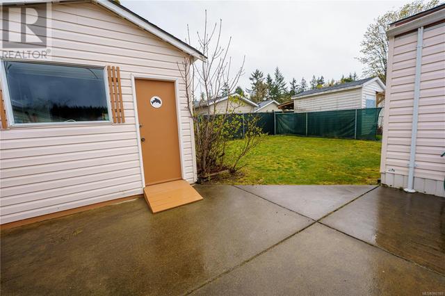 5 - 658 Alderwood Dr, House other with 2 bedrooms, 2 bathrooms and 2 parking in Ladysmith BC | Image 24